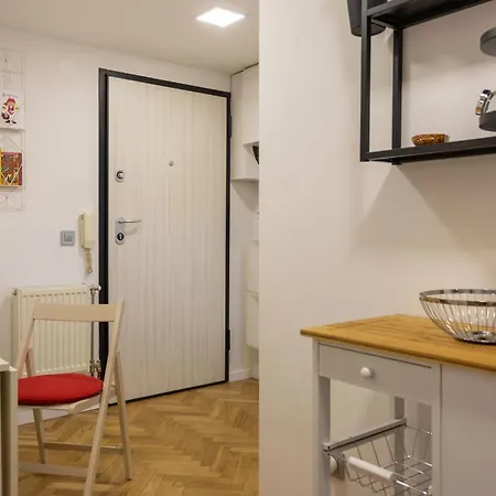 Modern Studio Near British Square Zagreb Exterior photo