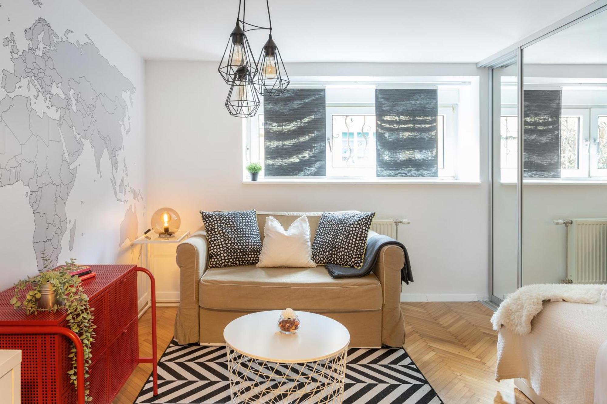 Modern Near British Square Apartment Zagreb